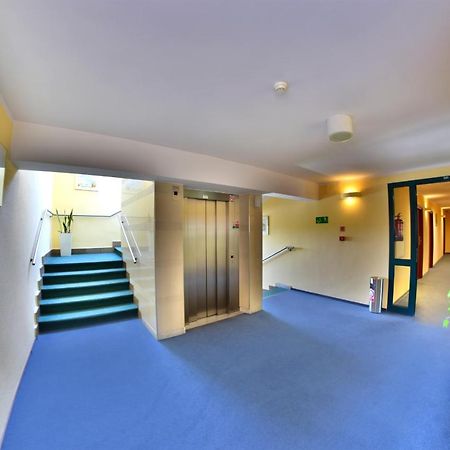 Hotel Panorama Nowy Sacz Exterior photo