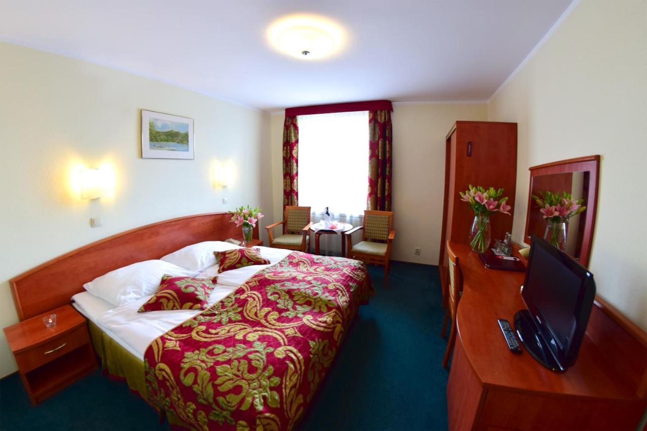 Hotel Panorama Nowy Sacz Exterior photo