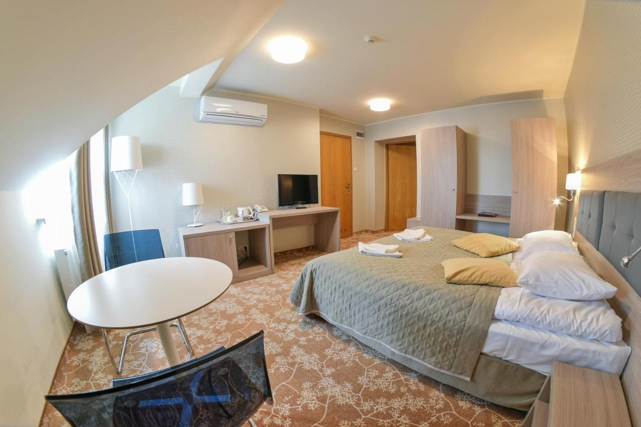 Hotel Panorama Nowy Sacz Exterior photo