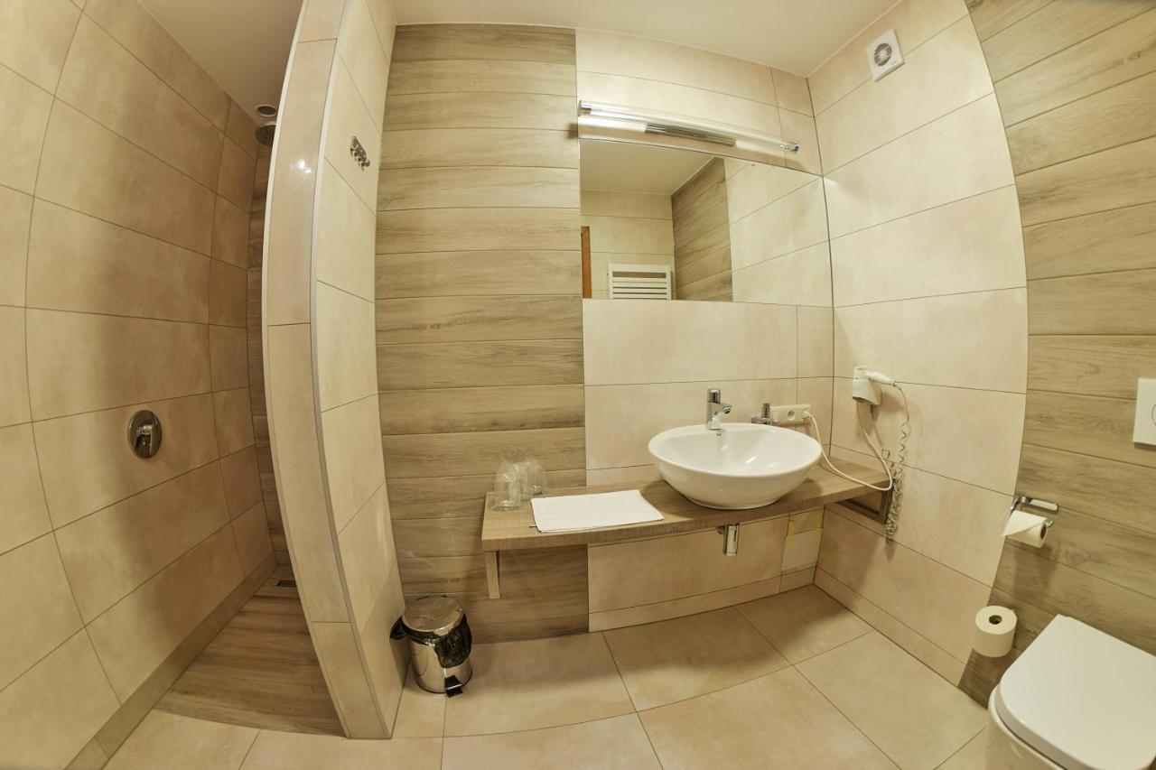 Hotel Panorama Nowy Sacz Exterior photo