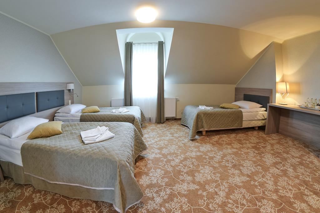 Hotel Panorama Nowy Sacz Exterior photo